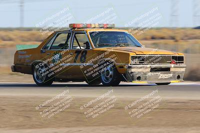 media/Oct-02-2022-24 Hours of Lemons (Sun) [[cb81b089e1]]/915am (I-5)/